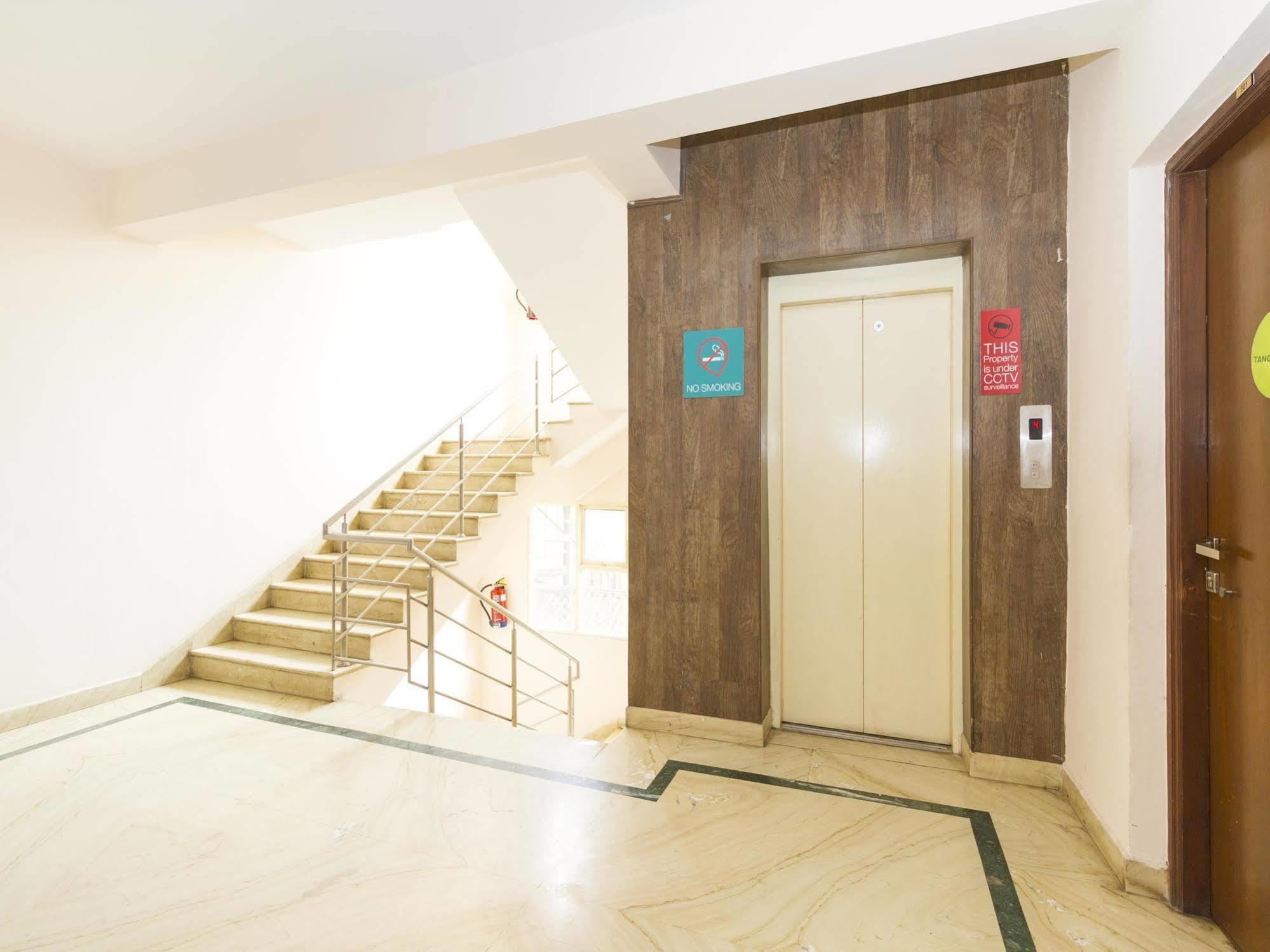 Oyo Rooms Rt Nagar Bangalore Exterior foto
